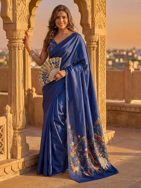 Vasthrlay Printed Coral Saree