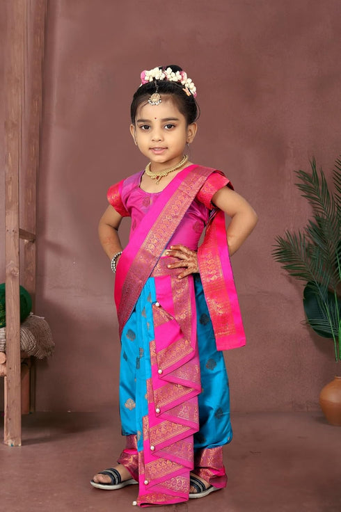 Vasthrlay Paithani Maharashtrian Contrast Traditional