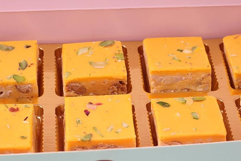 Hariswad Premium Crunch Chocolates Hazelnut Kesar Crunch