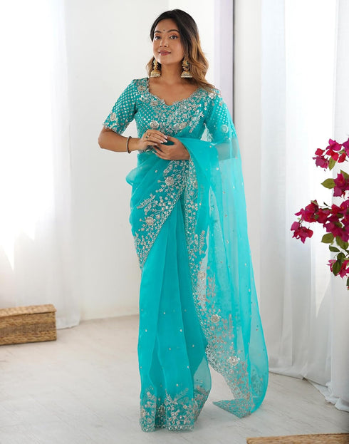 Vasthrlay Embroidery Scalloped Orange Saree