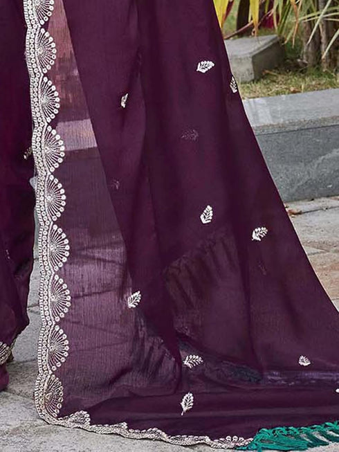 Vasthrlay Georgette Scalloped Teal Saree