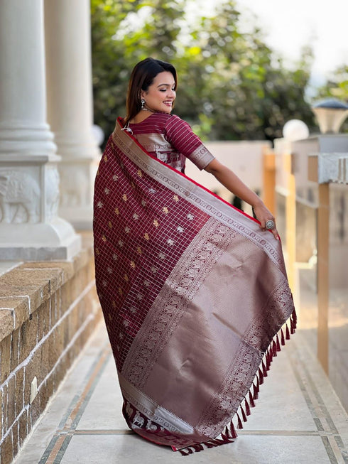 Vasthrlay Kanjivaram Saree