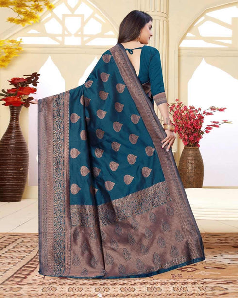 Vasthrlay Banarasi Kanjivaram Silk Wedding Ethnic Wear