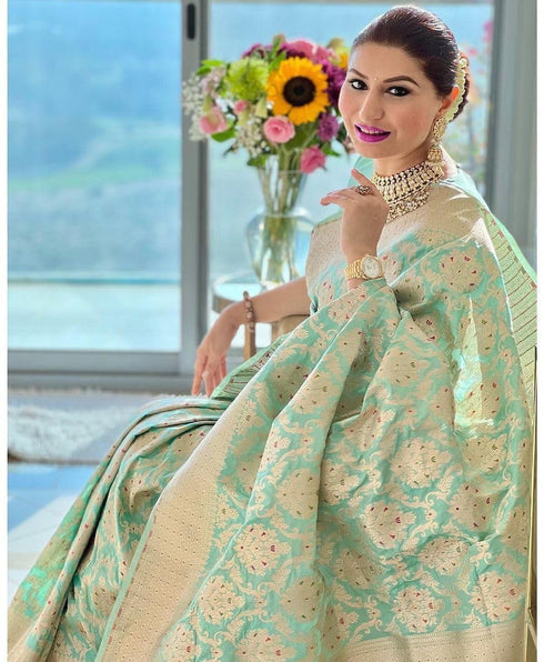 Vasthrlay Kanjivaram Saree