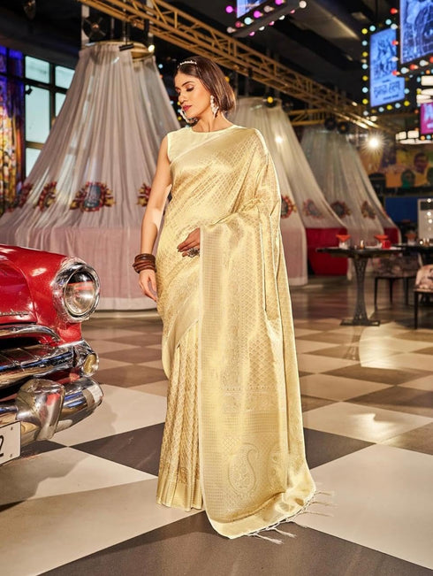 Vasthrlay Banarasi Jacquard Traditional