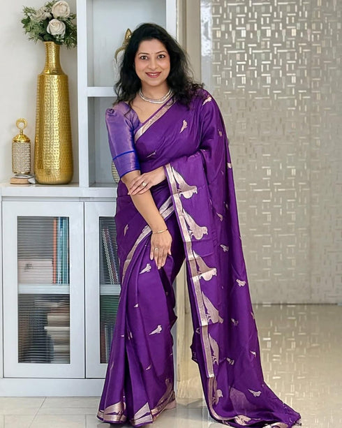 Vasthrlay Kanjivaram Traditional Saree
