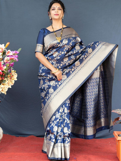 Vasthrlay Traditional Unstitched Saree