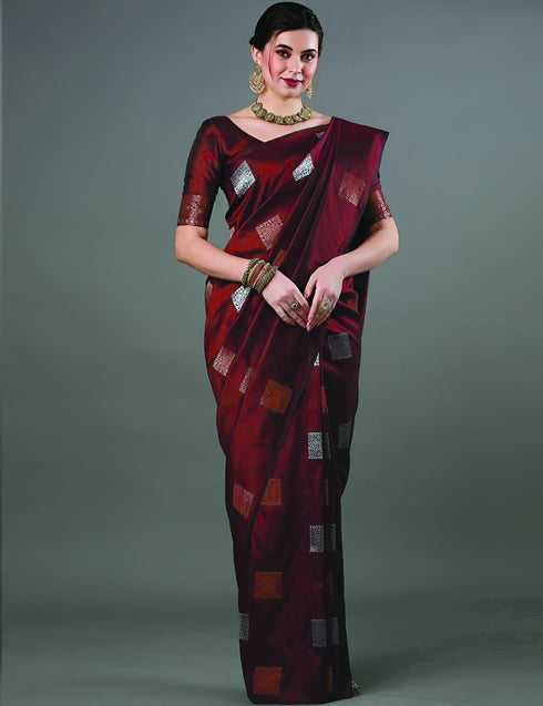 Vasthrlay Banarasi Unstitched Saree