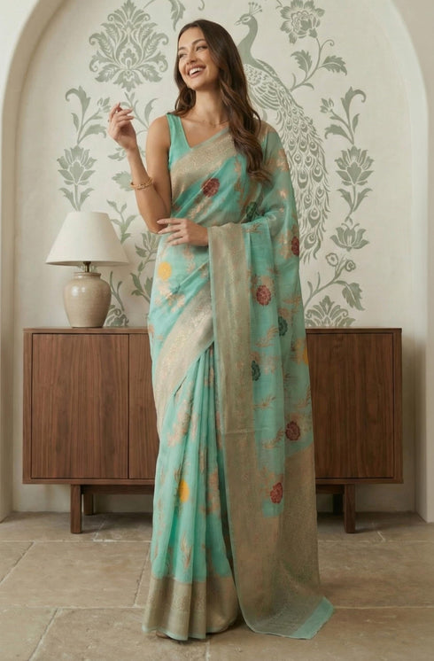 Vasthrlay Jacquard Floral Saree