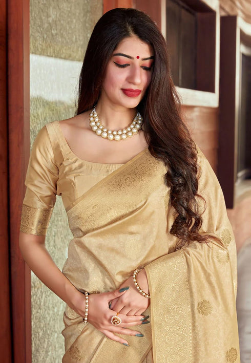 Vasthrlay Kanjivaram Soft Silk Saree | Cream with Golden Zari and Blouse Piece