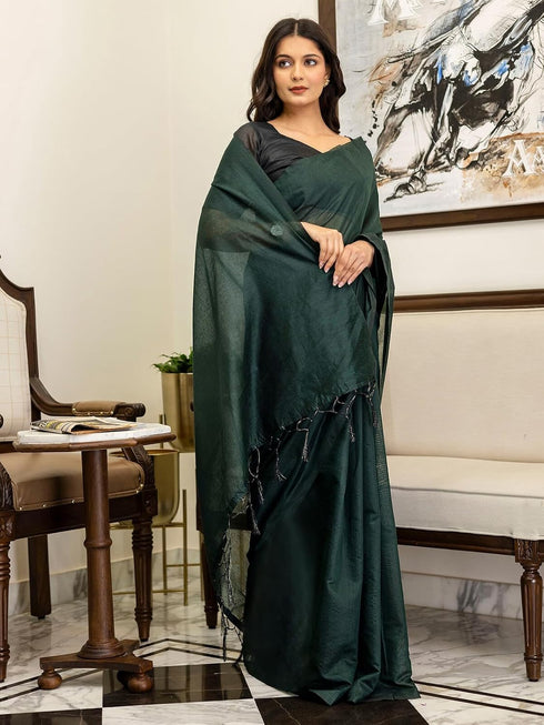 Vasthrlay Chanderi Tassels Dark Green Saree With Unstitched Blouse Piece