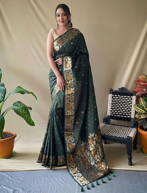 Vasthrlay Kanjivaram Banarasi Jacquard Unstitched Saree