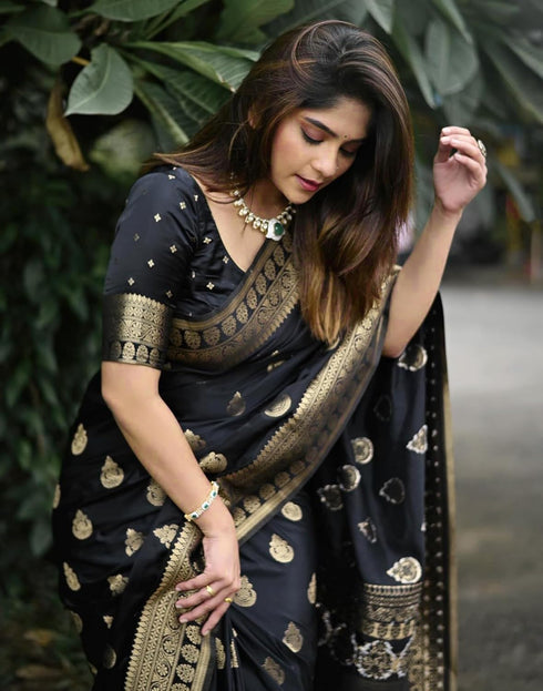 Vasthrlay Banarasi Jacquard Unstitched Dark Green Saree
