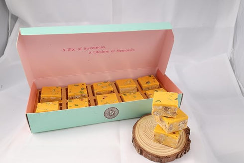Hariswad Premium Crunch Chocolates Hazelnut Kesar Crunch