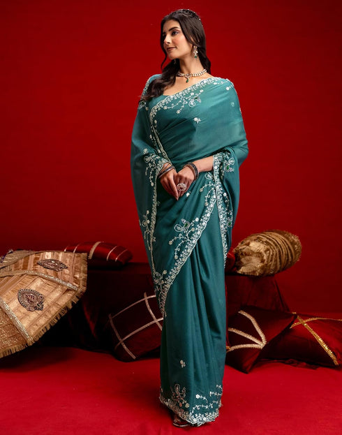 Vasthrlay Georgette Embroidery Unstitched Maroon Saree