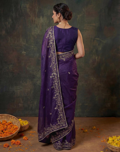 Vasthrlay Scalloped Embroidery Unstitched Dark Green Saree