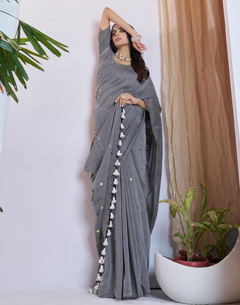 Vasthrlay Womens Sequence Unstitched Red Saree