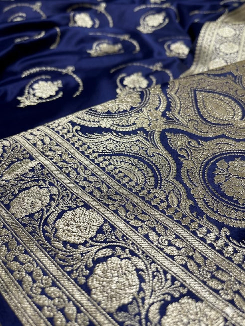 Vasthrlay Tanchui Banarasi Traditional