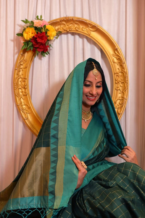 Vasthrlay Banarasi Saree