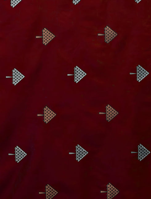 Vasthrlay Banarasi Unstitched Saree