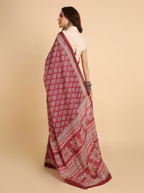 Vasthrlay Lightweight Breathable Traditional Printed Saree