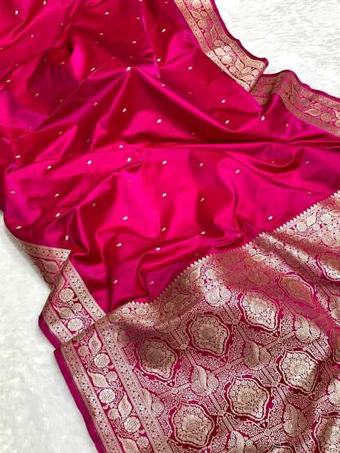 Vasthrlay Banarasi Mashru Traditional