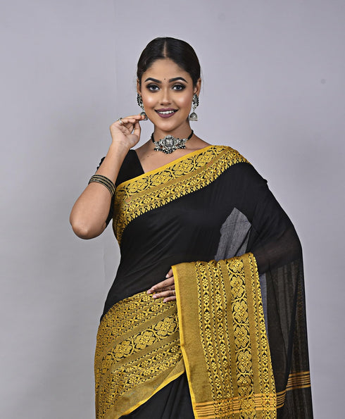 Vasthrlay Begampuri Traditional Saree