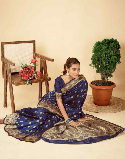 Vasthrlay Gold Banarasi Saree