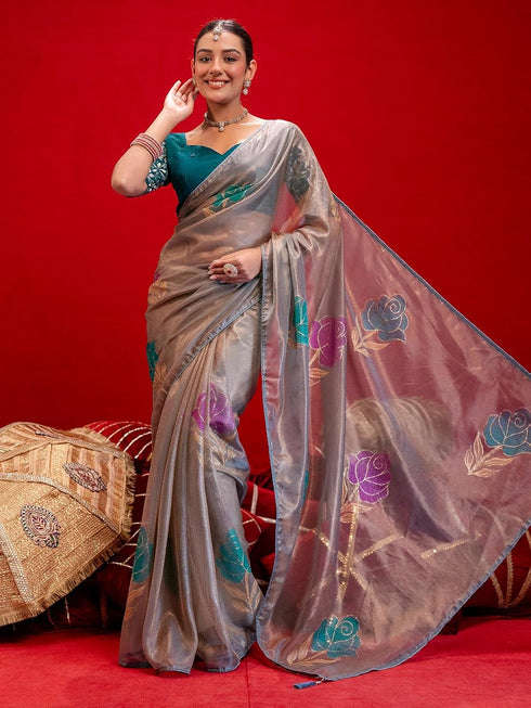 Vasthrlay Shimmer Light Saree