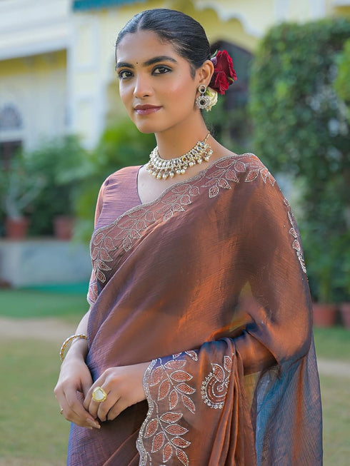 Vasthrlay Scalloped Embroidery Maroon Saree