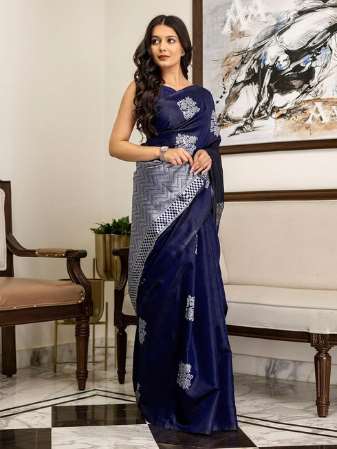 Vasthrlay Weaving Tassels Grey Saree