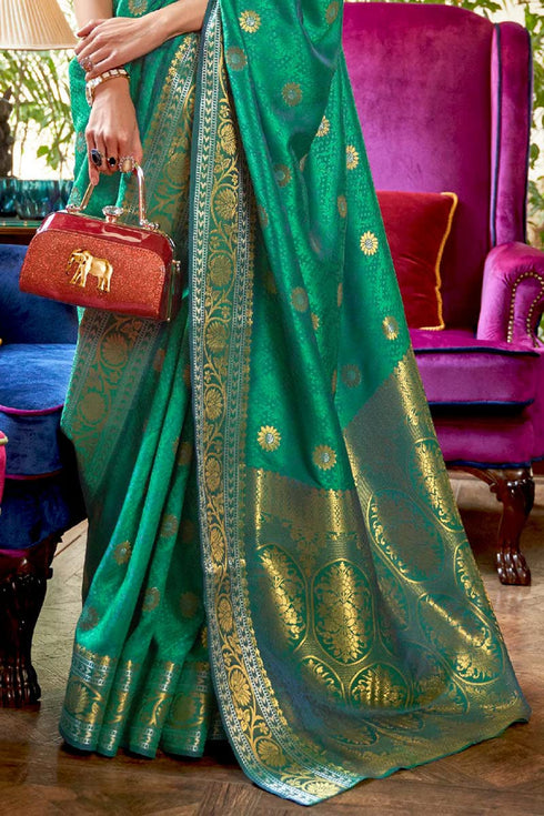 Vasthrlay Kanjivaram Unstitched Occasions Luxurious Saree
