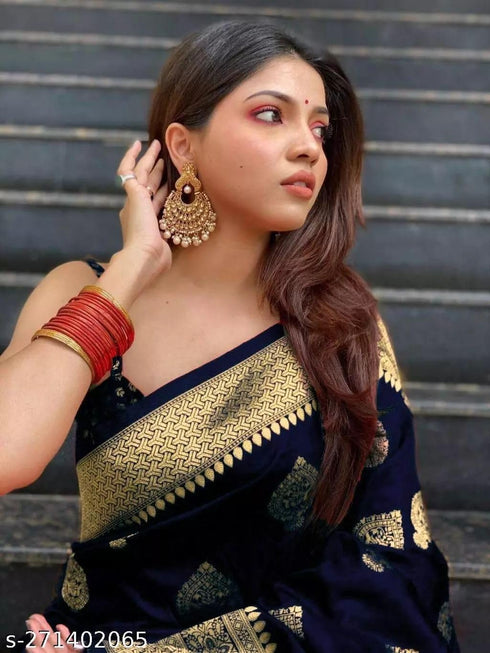 Vasthrlay Wedding Saree