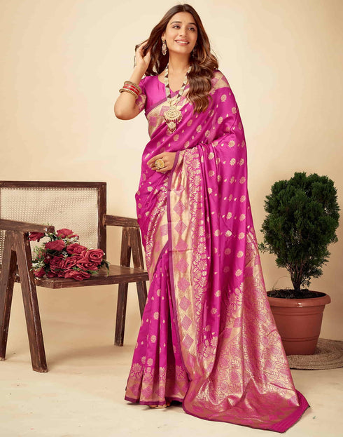 Vasthrlay Gold Banarasi Saree