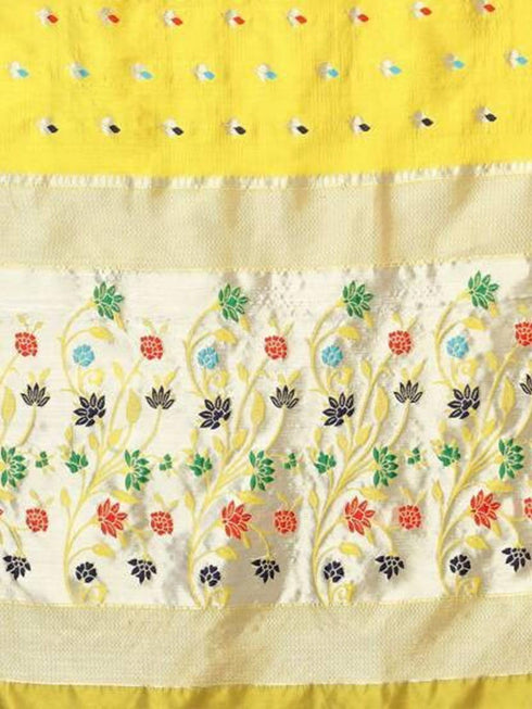Vasthrlay Designer Saree