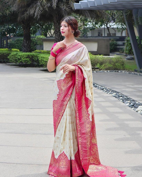 Vasthrlay Banarasi Saree