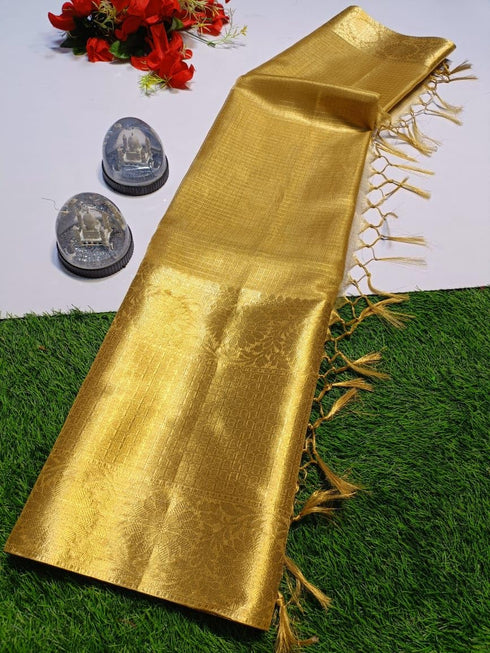 Vasthrlay Handwoven Wedding Saree