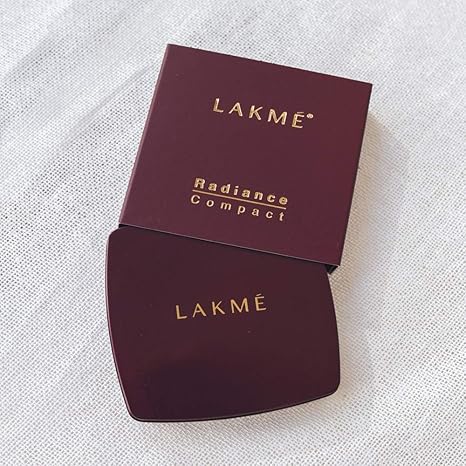 Lakme Radiance Complexion Compact Powder | Shell