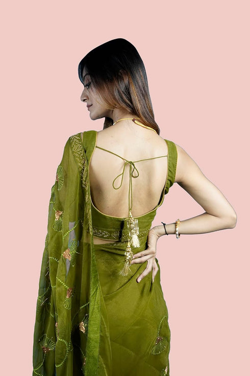 Vasthrlay Embroidered Shimmer Ethnic Wear