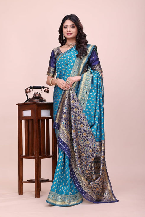 Vasthrlay Wedding Saree