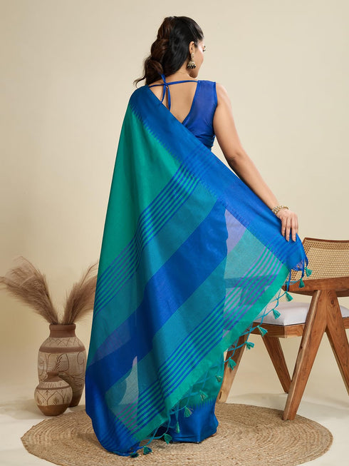 Vasthrlay Traditional Contrast Weaving