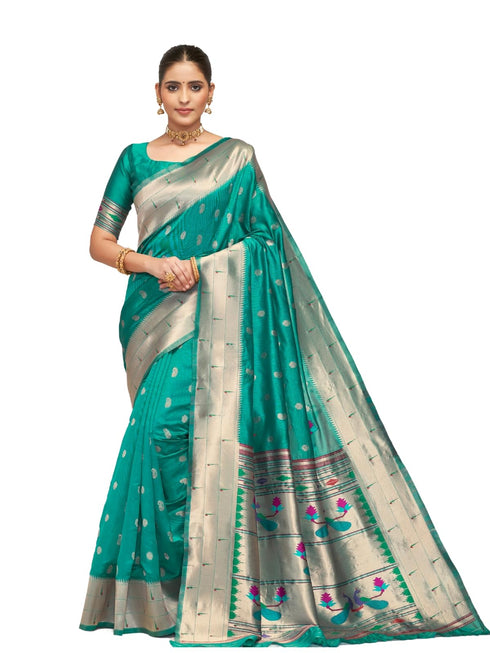 Vasthrlay Paithani Saree