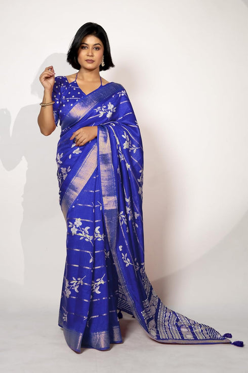 Vasthrlay Fashion Peacock Printed Ethnic Wear