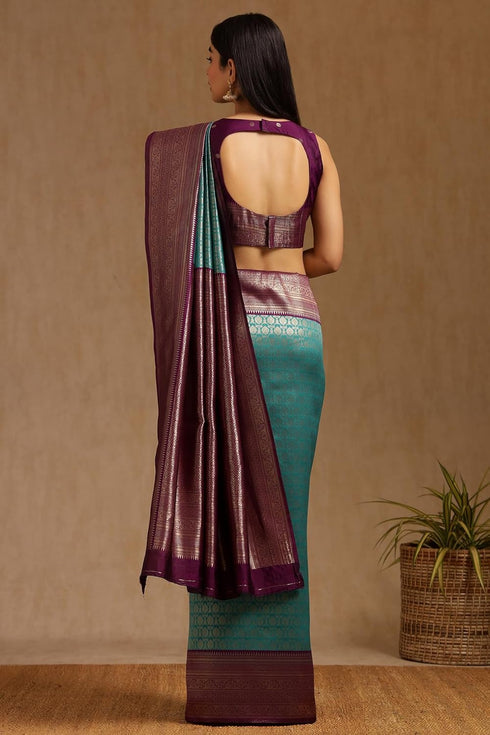 Vasthrlay Blend Woven Saree