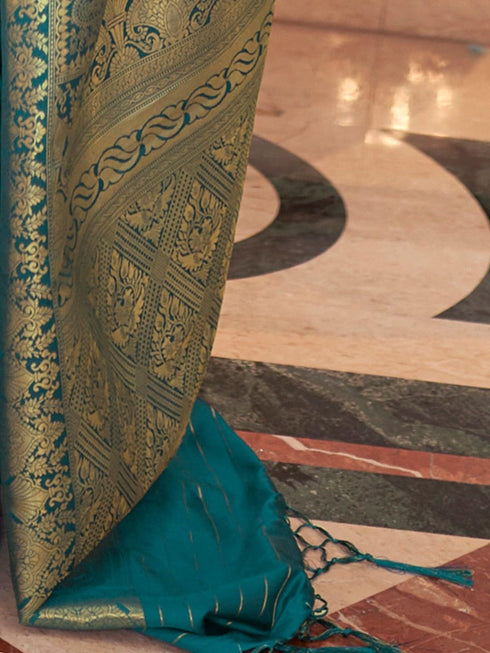 Vasthrlay Women's Kanjivaram Silk Unstitched Saree