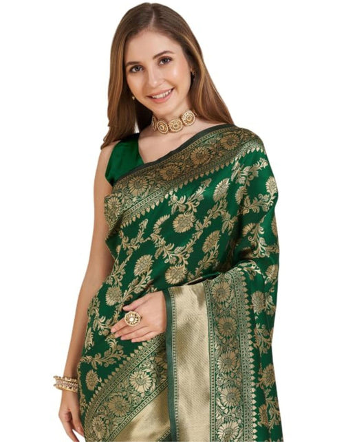 Vasthrlay Red Banarasi Traditional Unstitched Saree