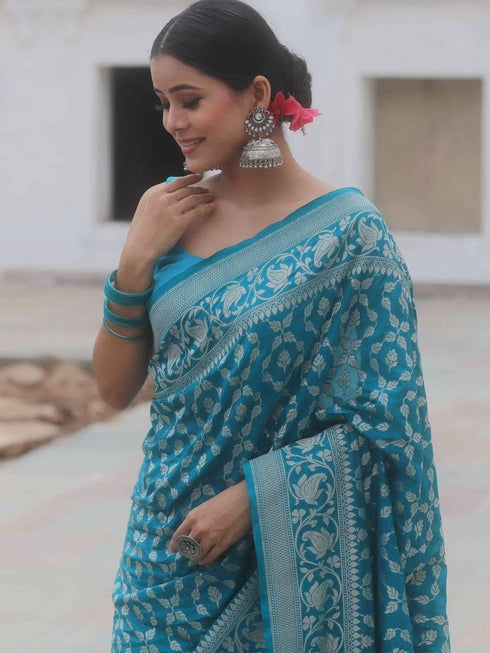 Vasthrlay Banarasi Unstitched Saree
