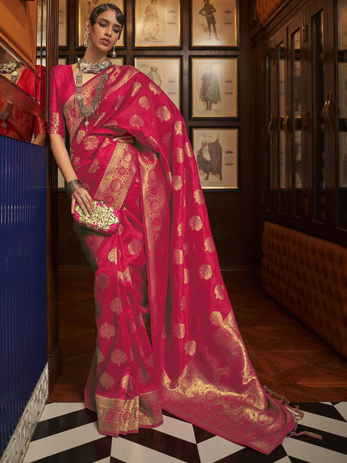 Vasthrlay Exquisite Traditional Intricate Gold Tone Saree
