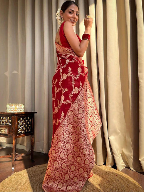 Vasthrlay Banarasi Traditional Saree