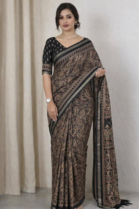Vasthrlay Paisley Pattern Traditional Fastival